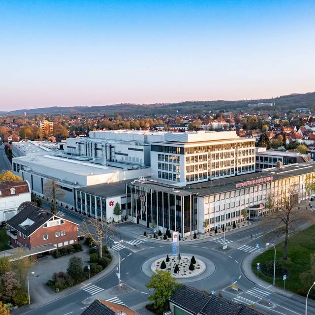 Das Foto zeigt den Sitz der Firma Windmöller und Hölscher in Lengerich.