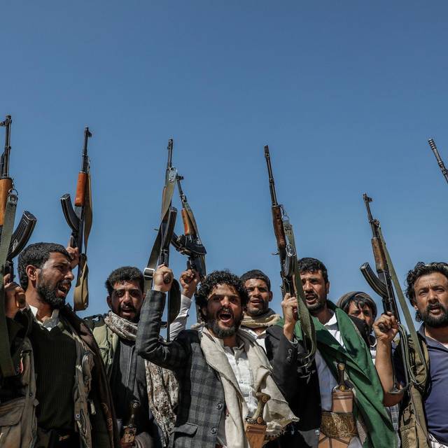 Huthi demonstrieren gegen die USA und Israel