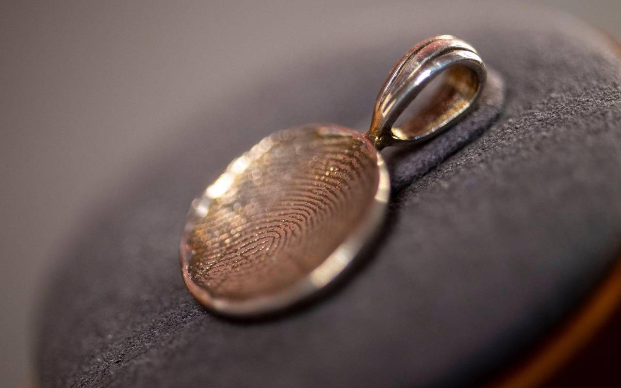 Über den Tod hinaus – Wenn Asche zum Gedenkdiamanten wird