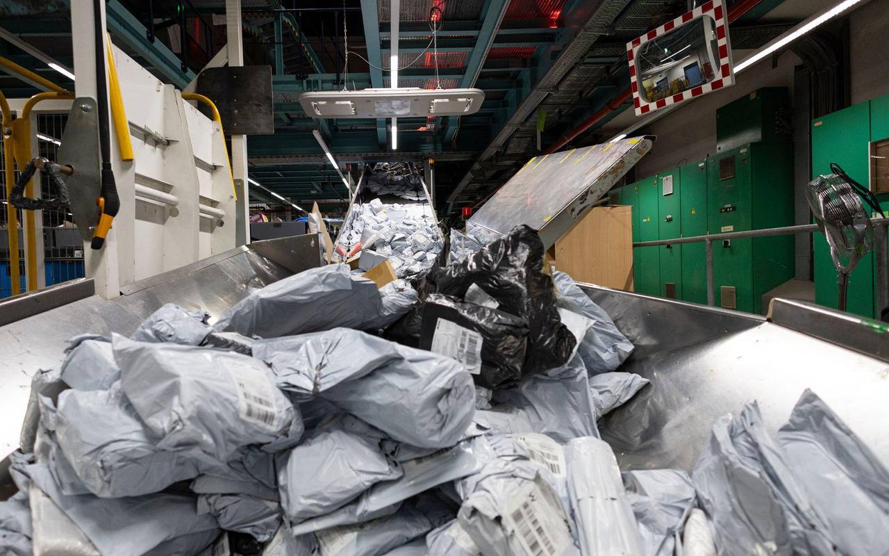 Internationales Postzentrum (IPZ) am Frankfurter Flughafen