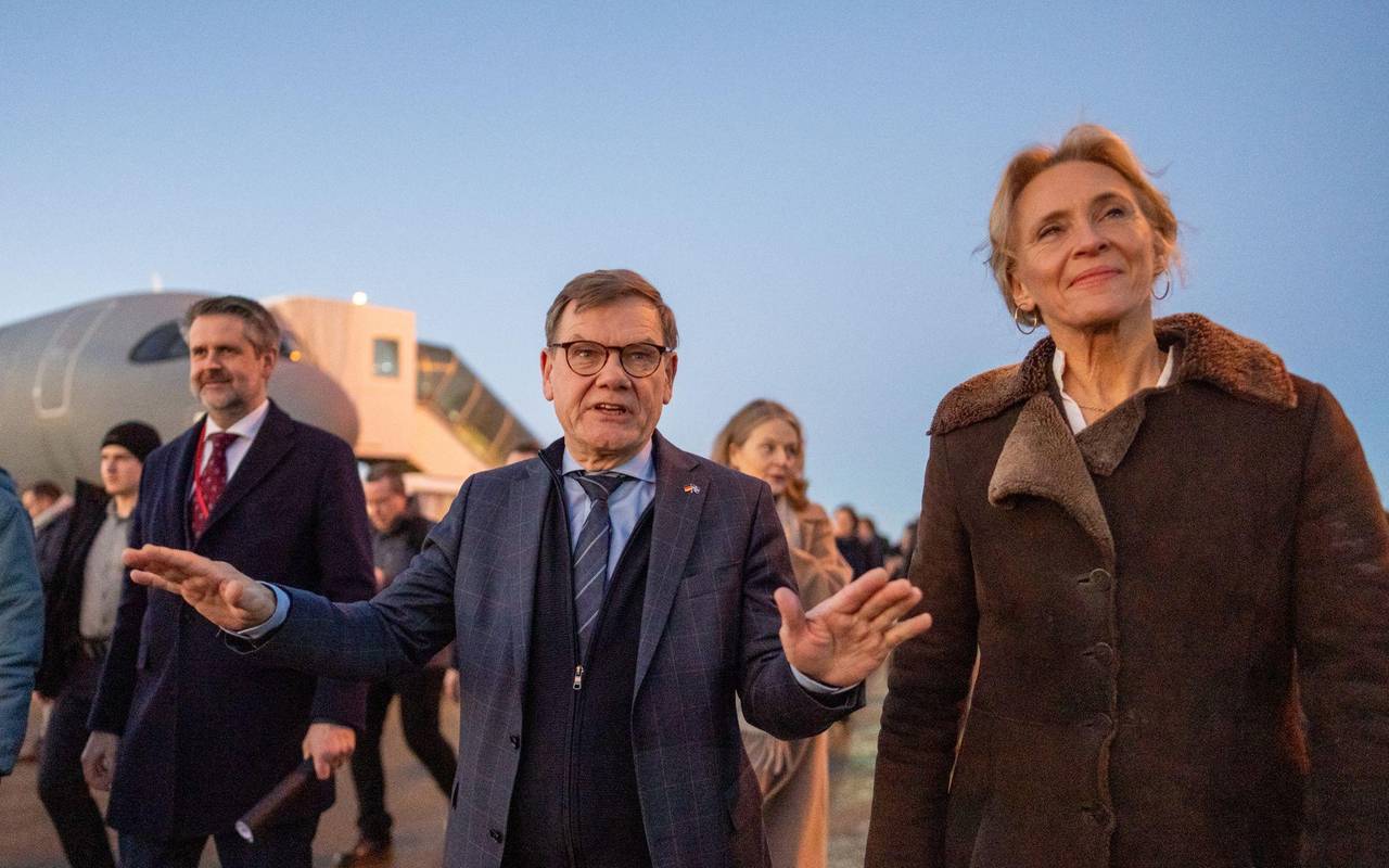 Außenminister Wadephul fliegt in die USA - Zwischenstopp Island