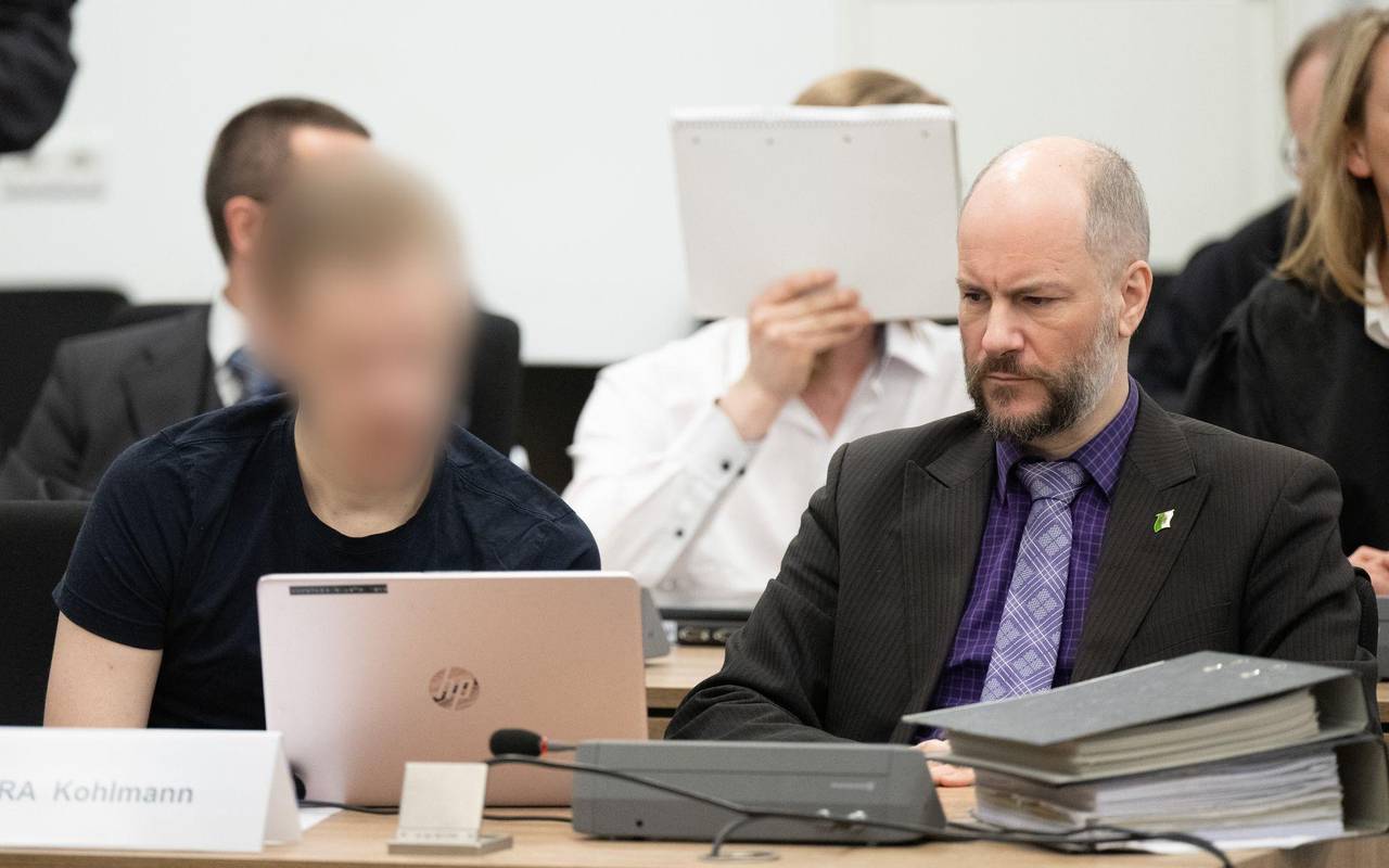 Prozessbeginn gegen mutmaßliche Mitglieder einer Neonazi-Gruppe