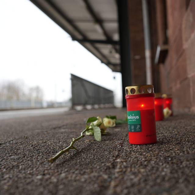 Zugbegleiter stirbt nach Angriff bei Ticketkontrolle