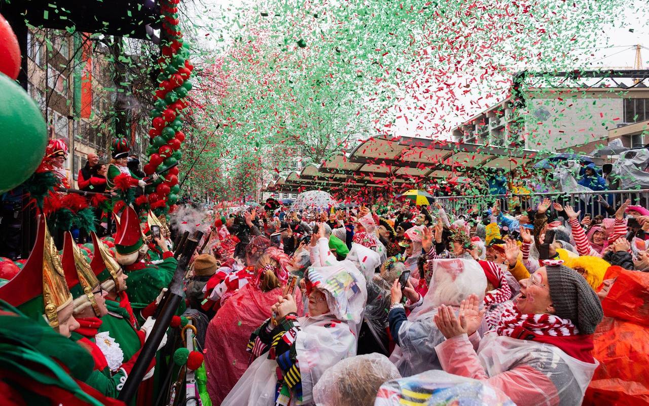 Weiberfastnacht - Köln