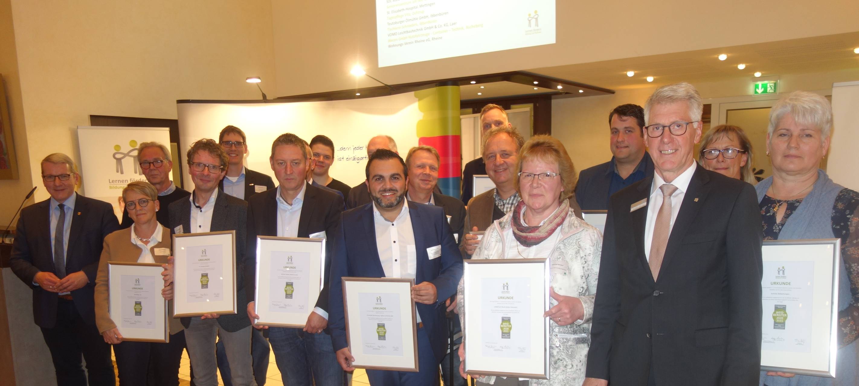 Menschen eine Chance geben