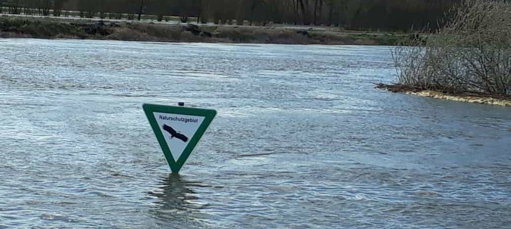 Ems steuert auf Hochwasser zu