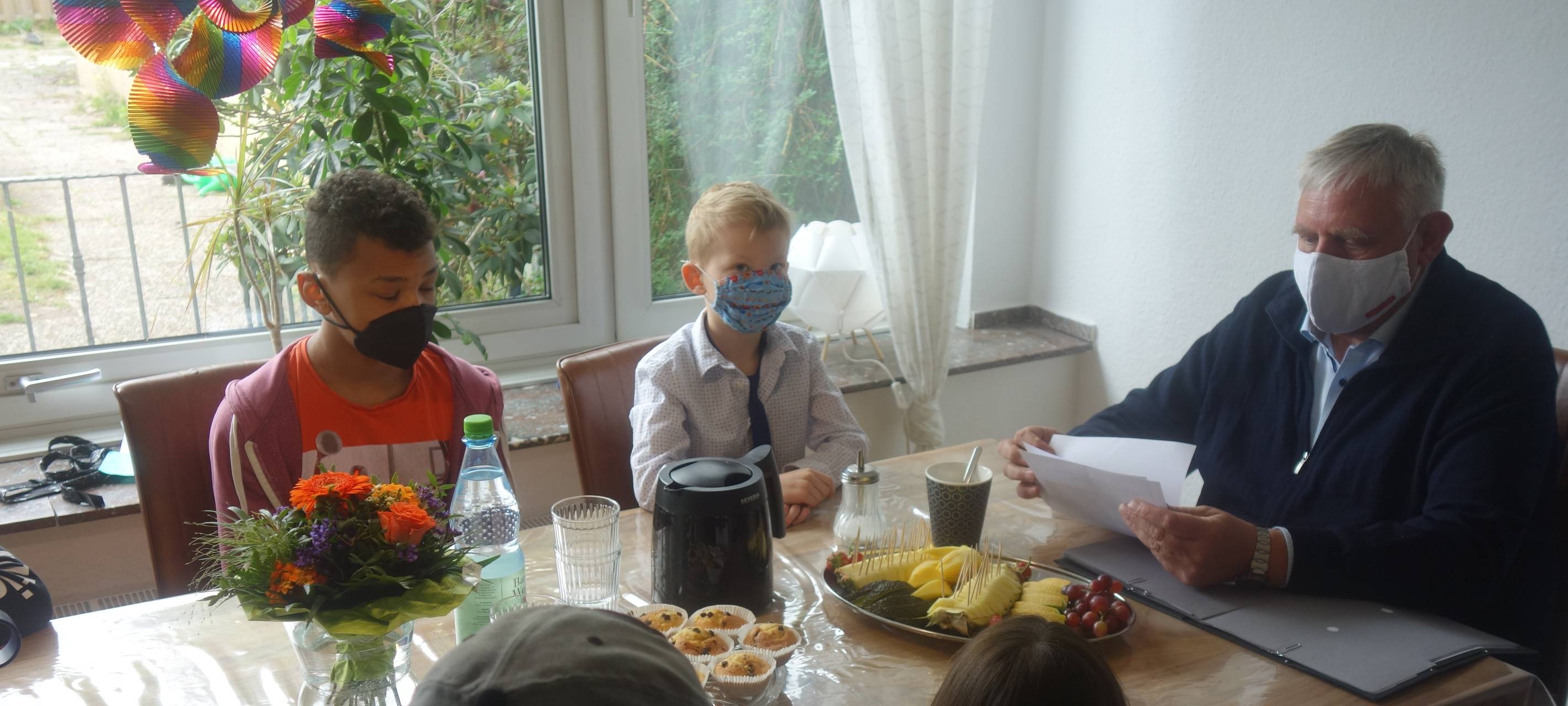 Gesundheitsminister Laumann besucht Kinder-Wohngruppe in Hörstel