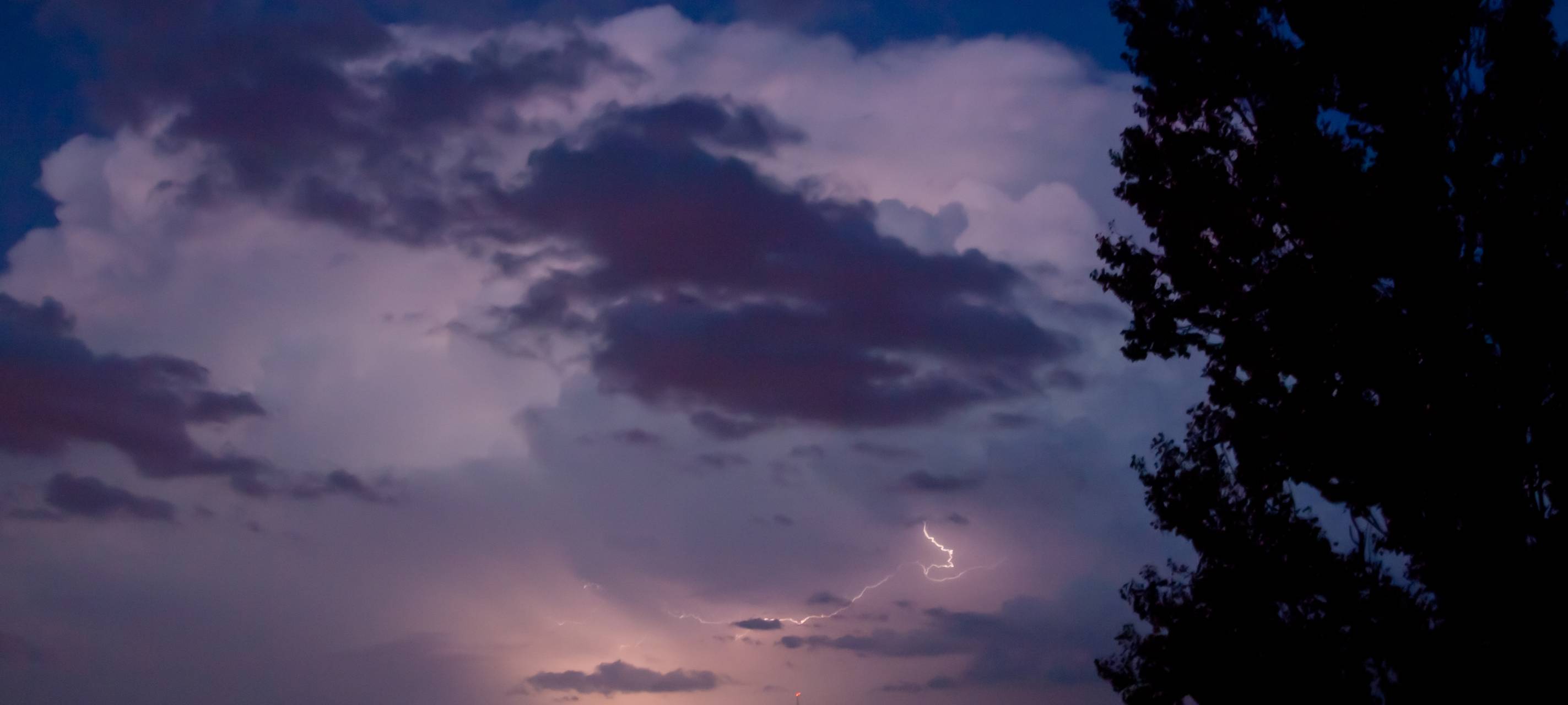 Unwetter legt Rathaus in Laer lahm