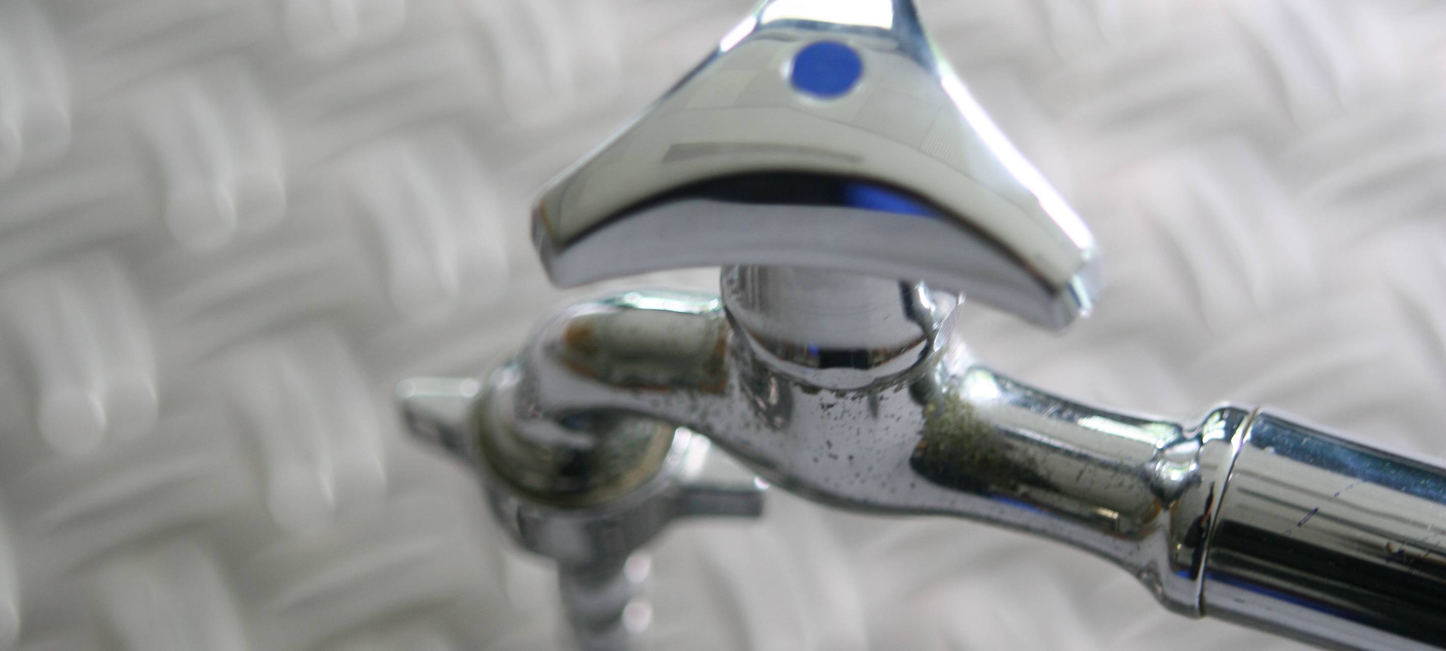 Wasserspeicher schneller leer