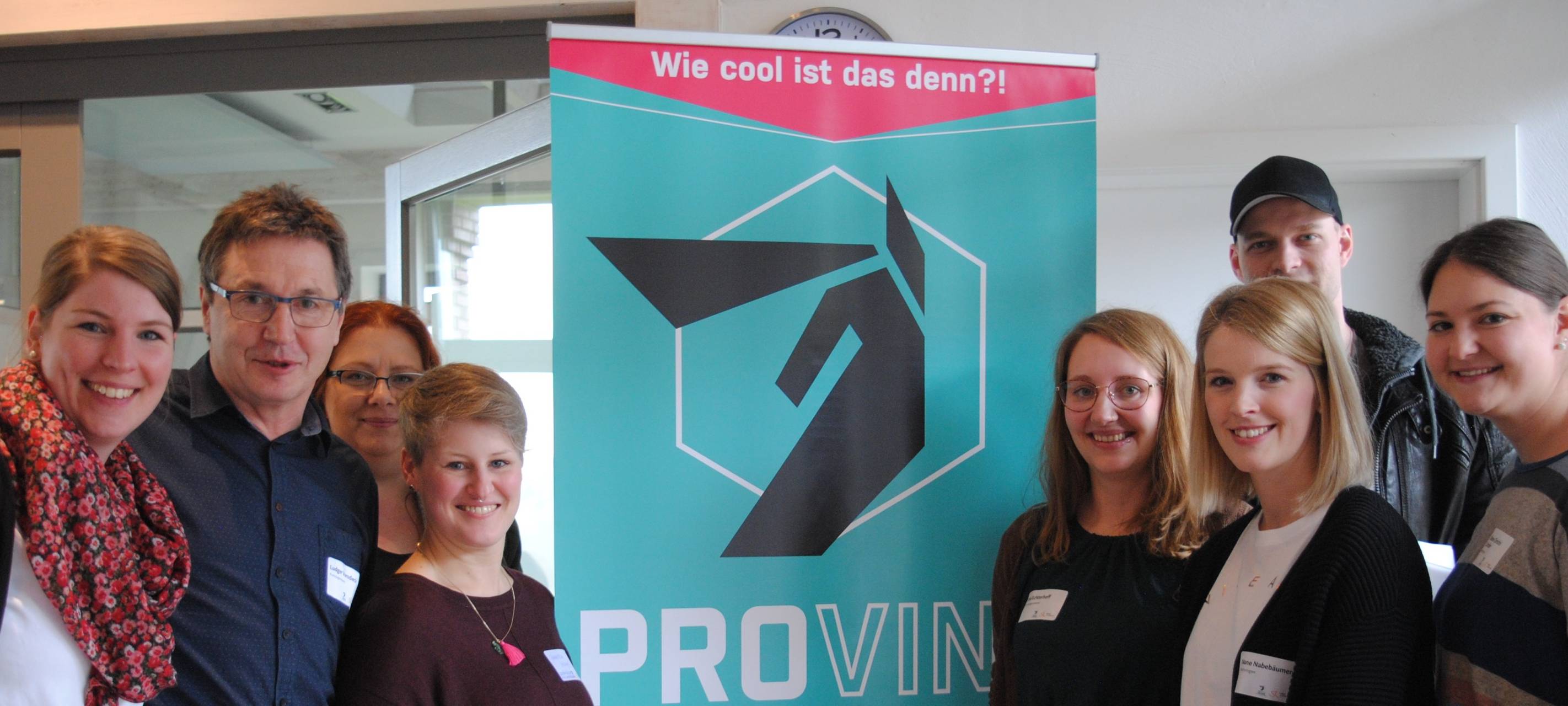 Vertreter des Projekts Provinzhelden von Plakat des Projekts
