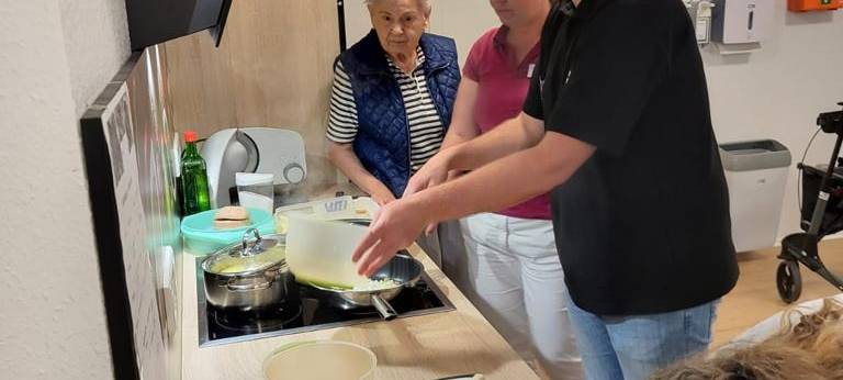 Till tut's: Pflegefachkraft