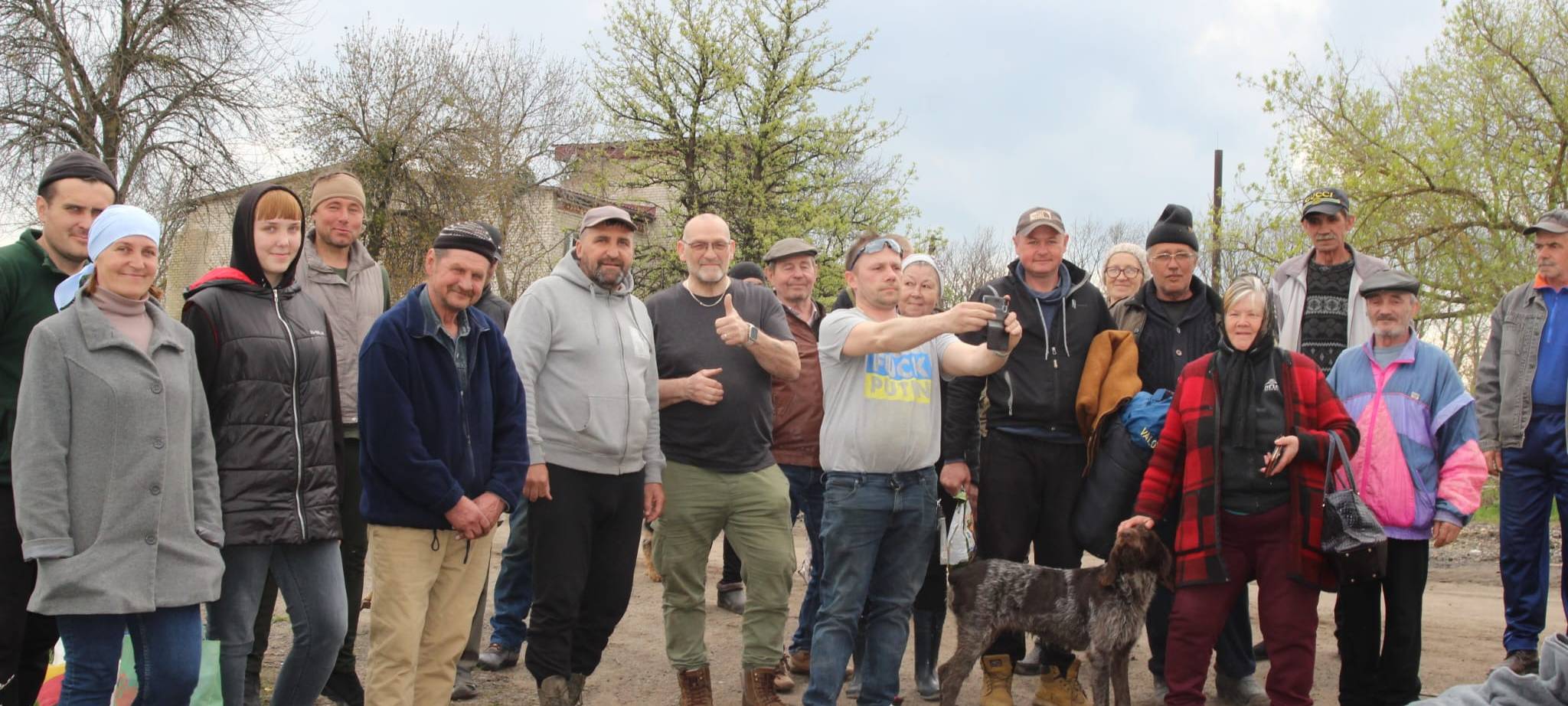Ukraine-Krieg: Ehrenamtliche aus Greven helfen Menschen und Tieren