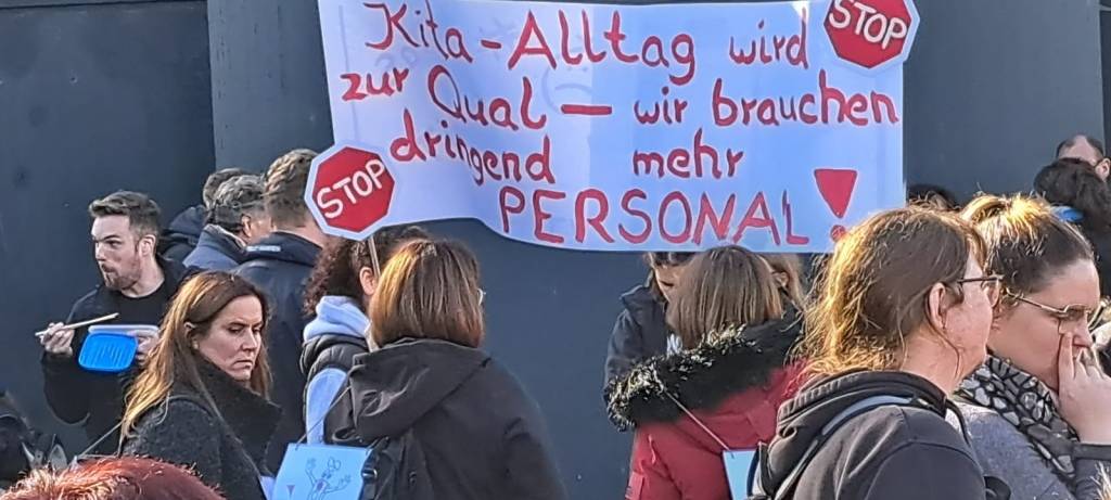 Kita-Kundgebung in Düsseldorf