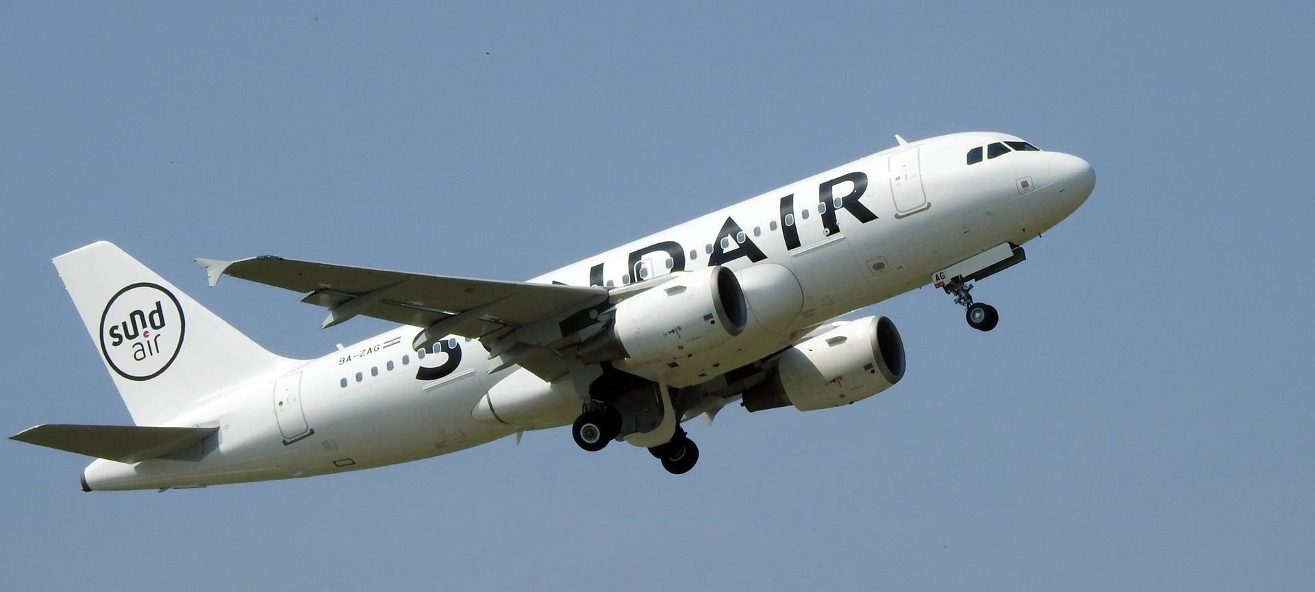 Sundair streicht Flüge am FMO in Greven