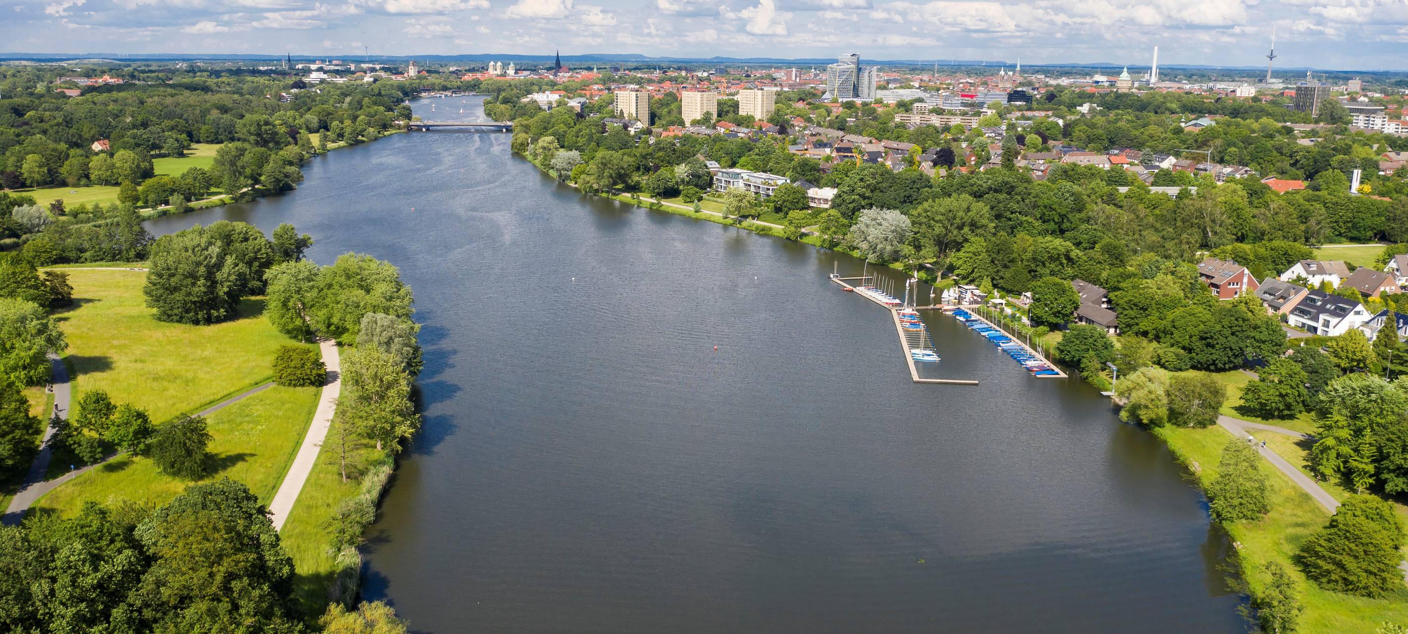 Stadt Münster warnt vor Wasser im Aasee