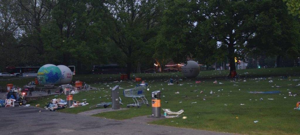 Müll nach dem 1. Mai