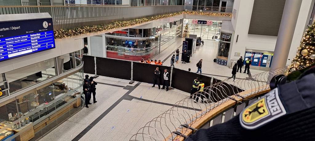 Polizeiübung am Hauptbahnhof Münster