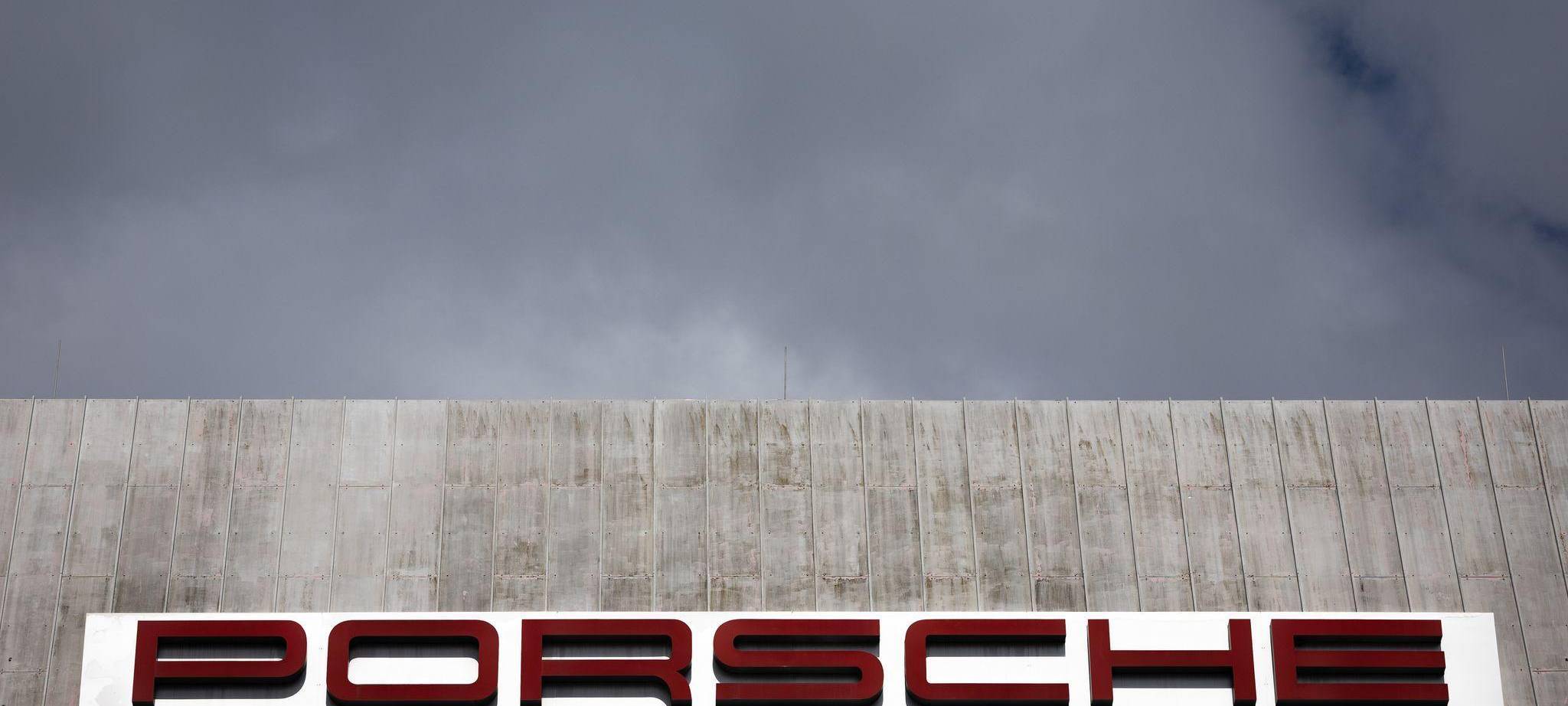 Porsche AG