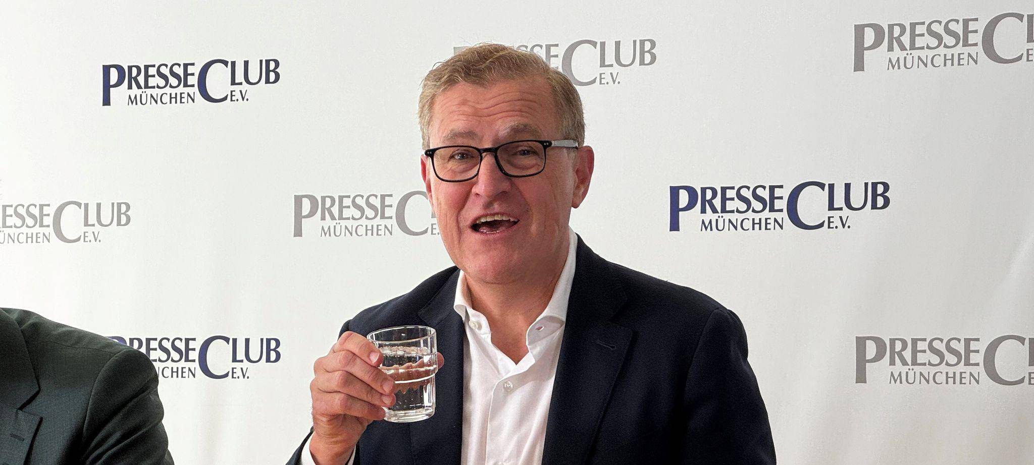 Jan-Christian Dreesen, Vorstandschef des FC Bayern München