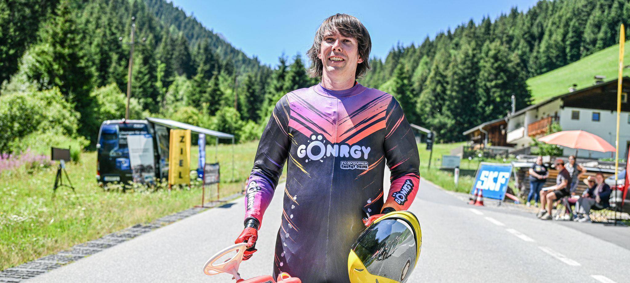 Tempo-Rekord mit Bobby-Car