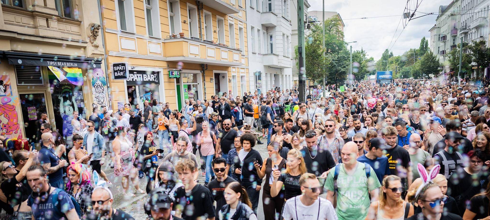 Technoparade «Zug der Liebe» in Berlin