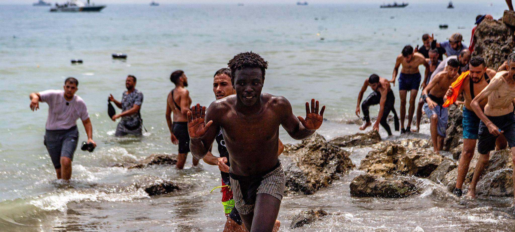 Migranten in Spanien-Exklave Ceuta