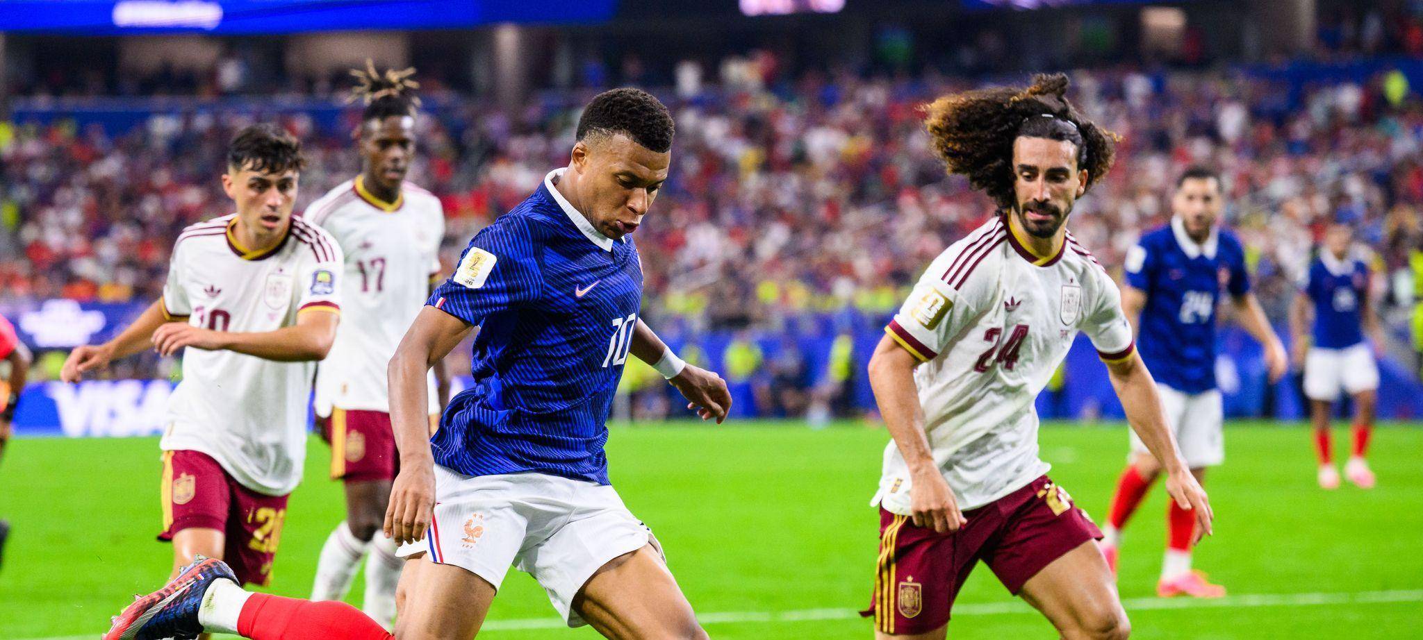 Kylian Mbappé und Marc Cucurella