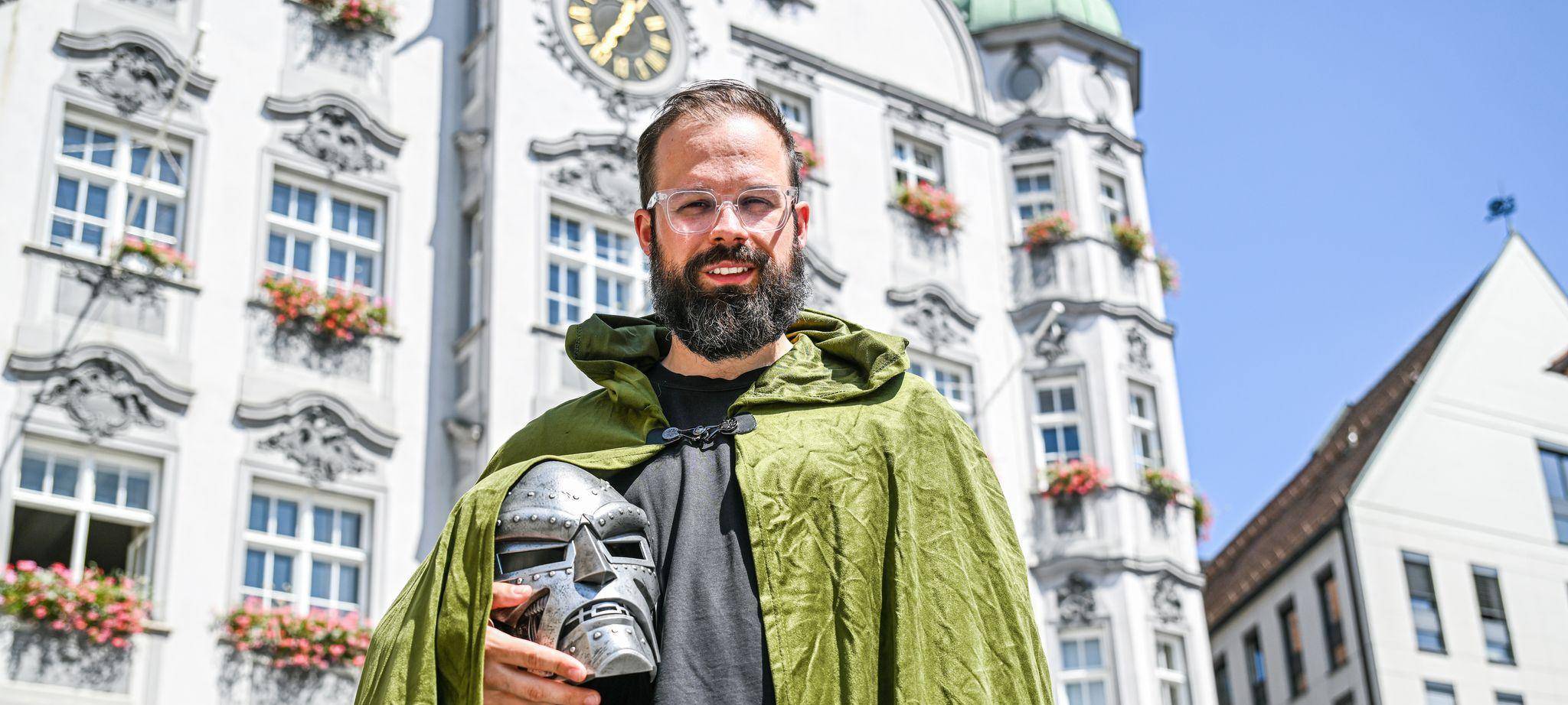 Memmingen lädt Marvel mit Humor-Video zum Avengers-Start ein