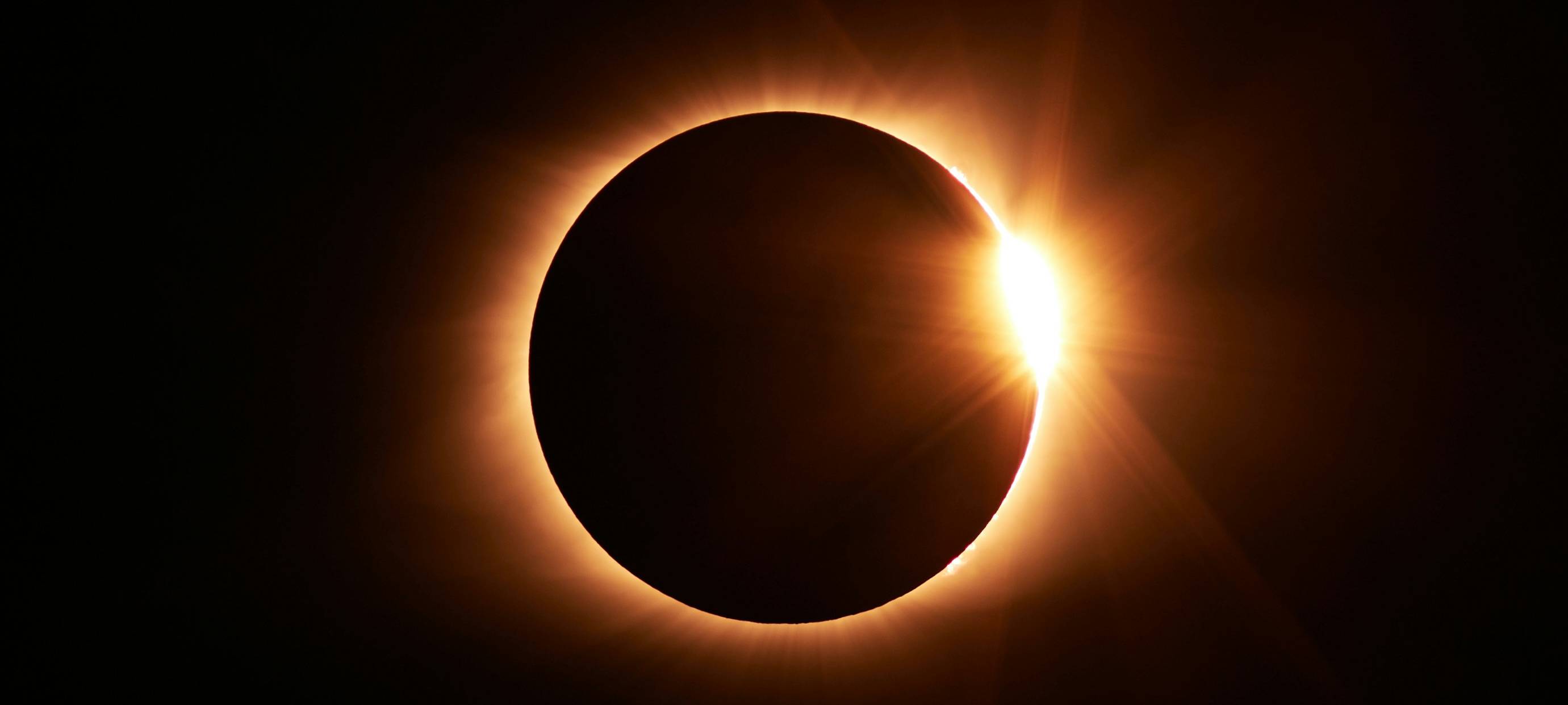Das Bild einer Sonnenfinsternis.