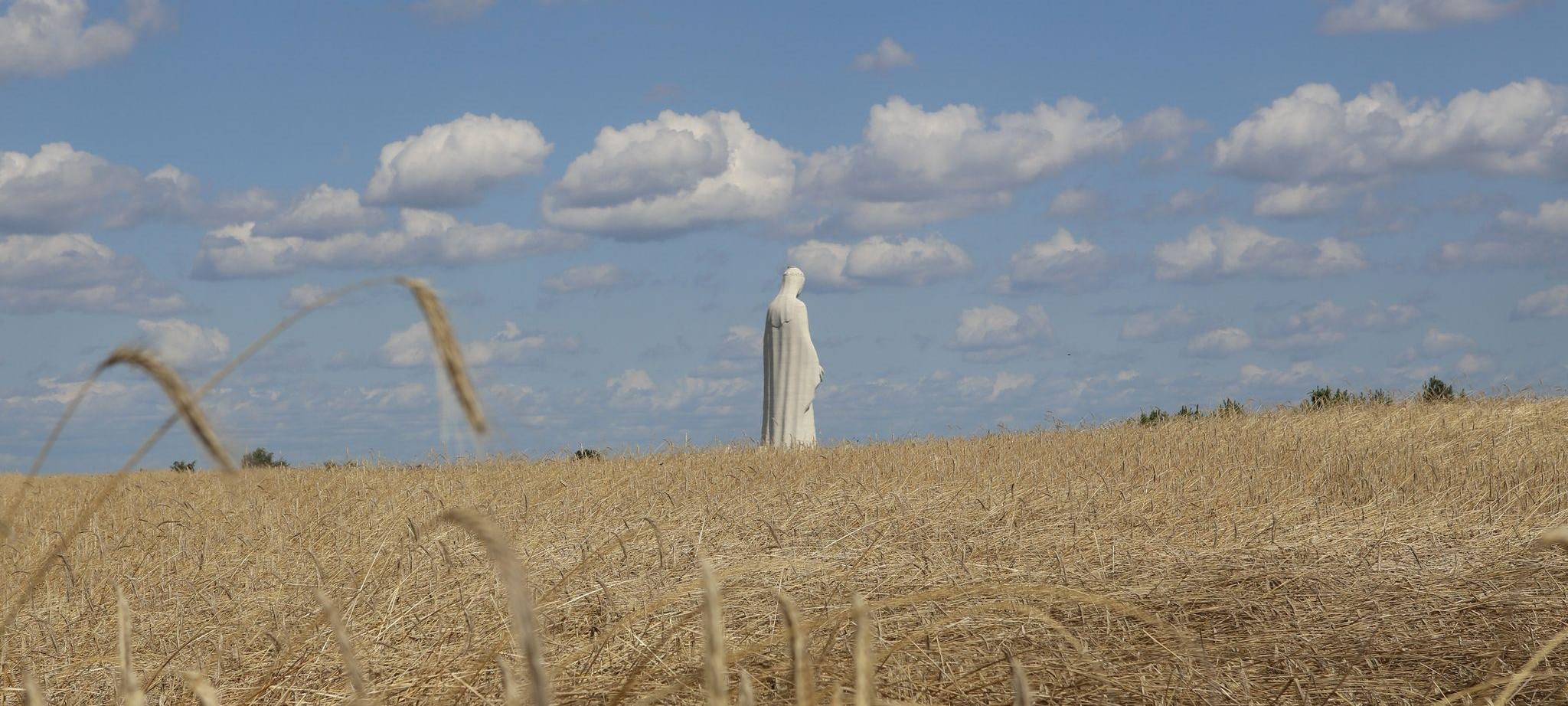 Gigantische Marienstatue in Polens Provinz