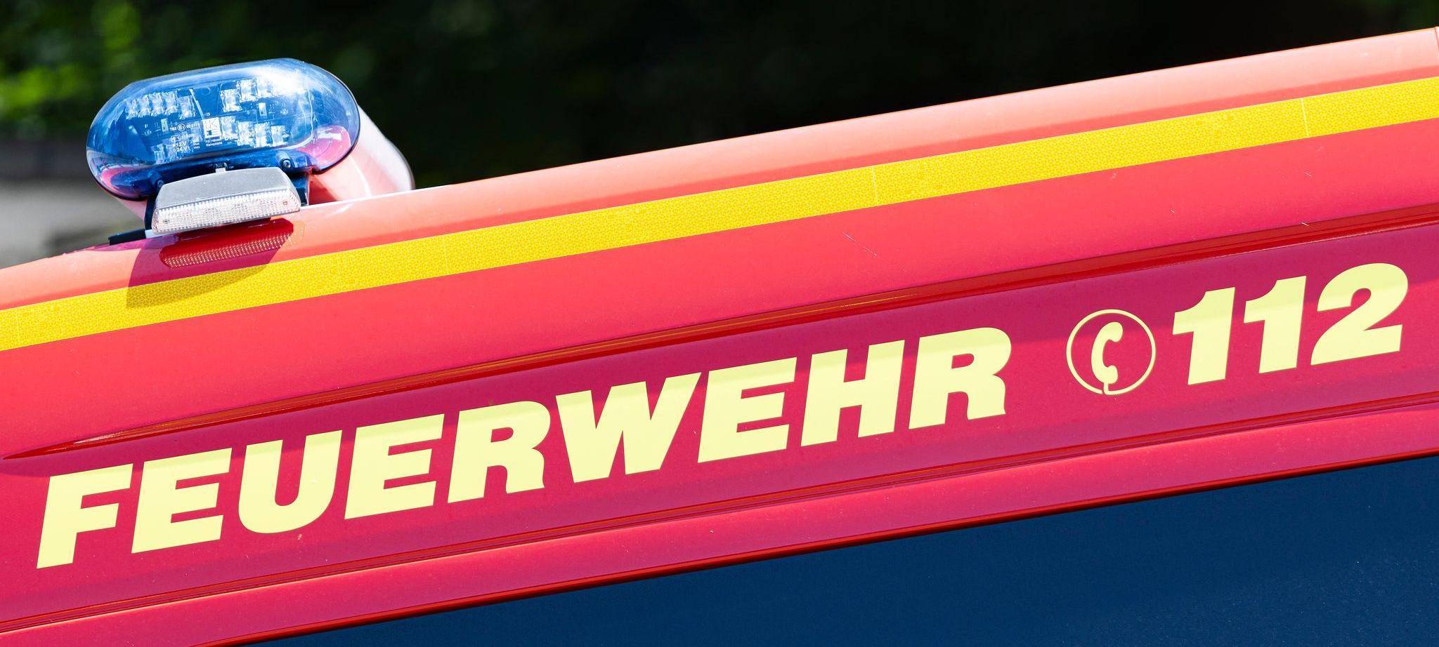 Acker- und Waldbrand